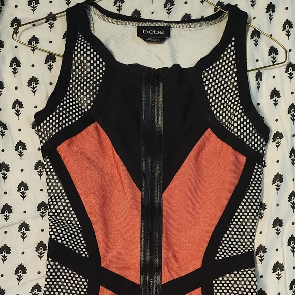 Bodycon dress - Picture 1 of 6